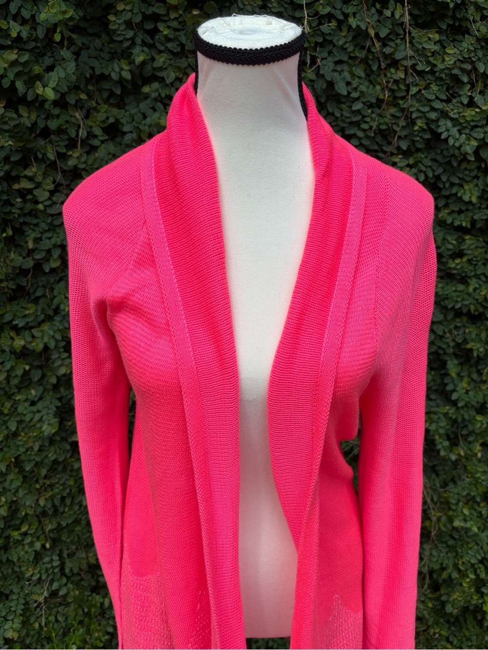 Lilly Pulitzer Size L Noble Fringe Cardigan Laying Piece Hot Pink - Picture 4 of 8